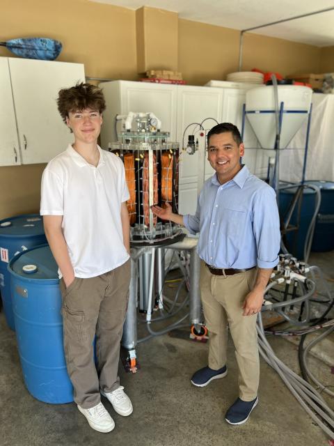 Raul Ruiz with student